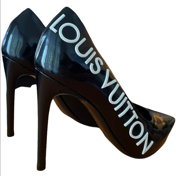 ❌SOLD❌Louis Vuitton Pumps - Authentic Womens Black Paten - Picture 6 of 9